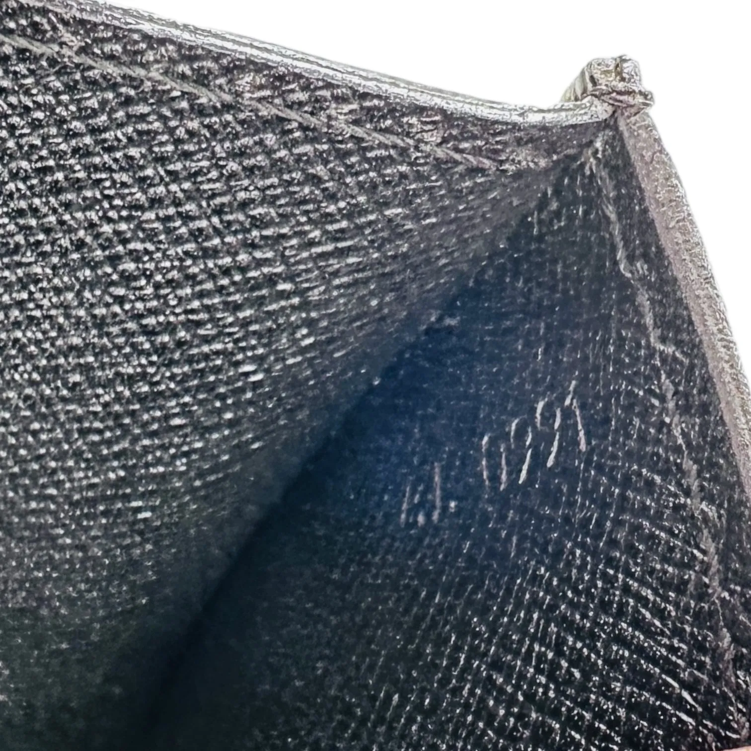 LOUIS VUITTON Epi Leather Chaillot Clutch and Added Chain
