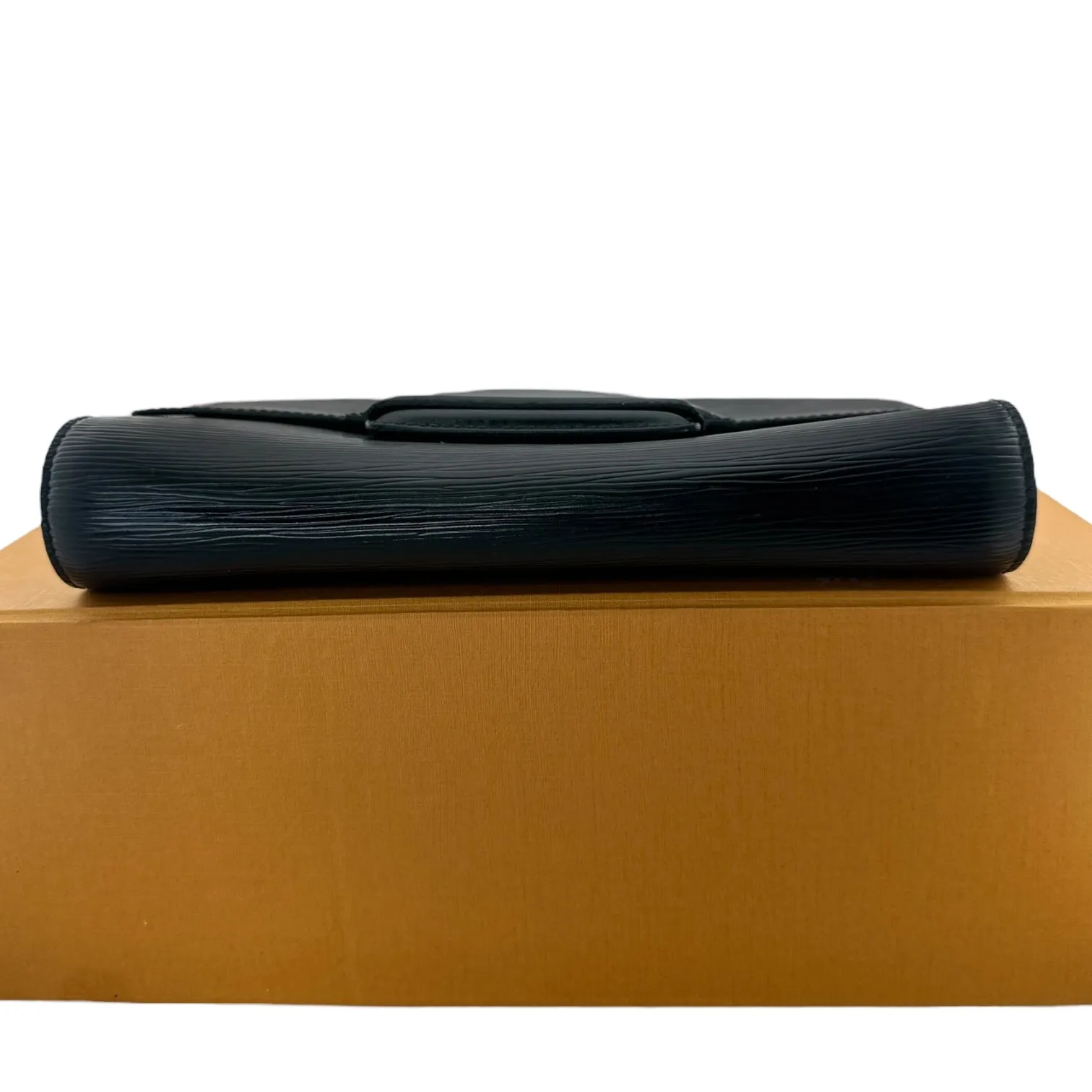 LOUIS VUITTON Epi Leather Chaillot Clutch and Added Chain