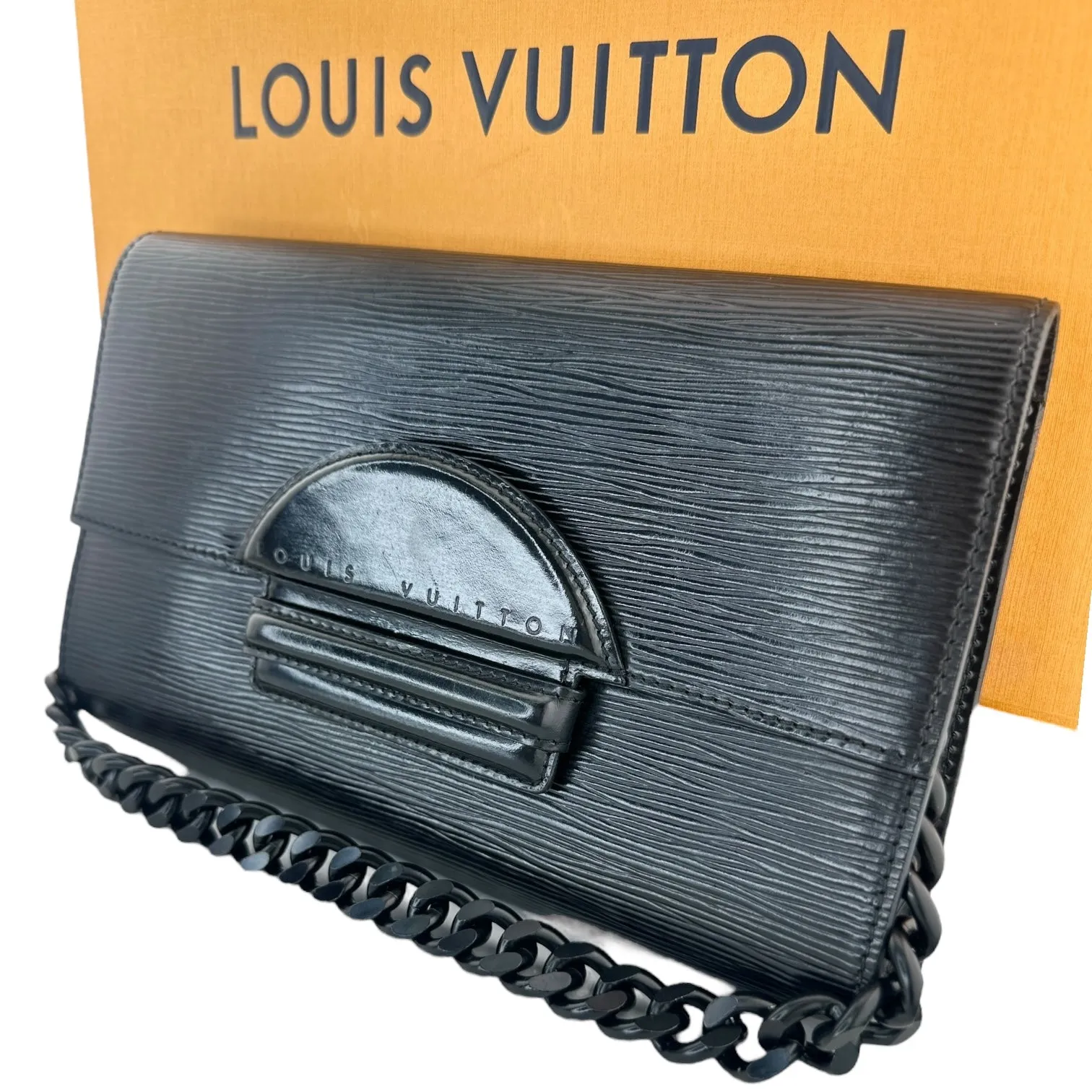 LOUIS VUITTON Epi Leather Chaillot Clutch and Added Chain